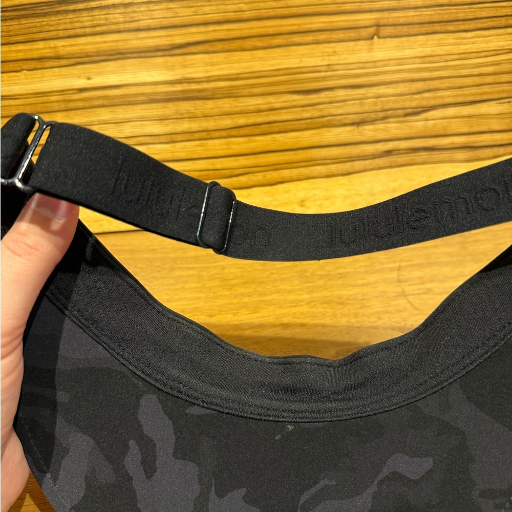 Lululemon Black Camo Fast Paced Visor O/S - Picture 3 of 5